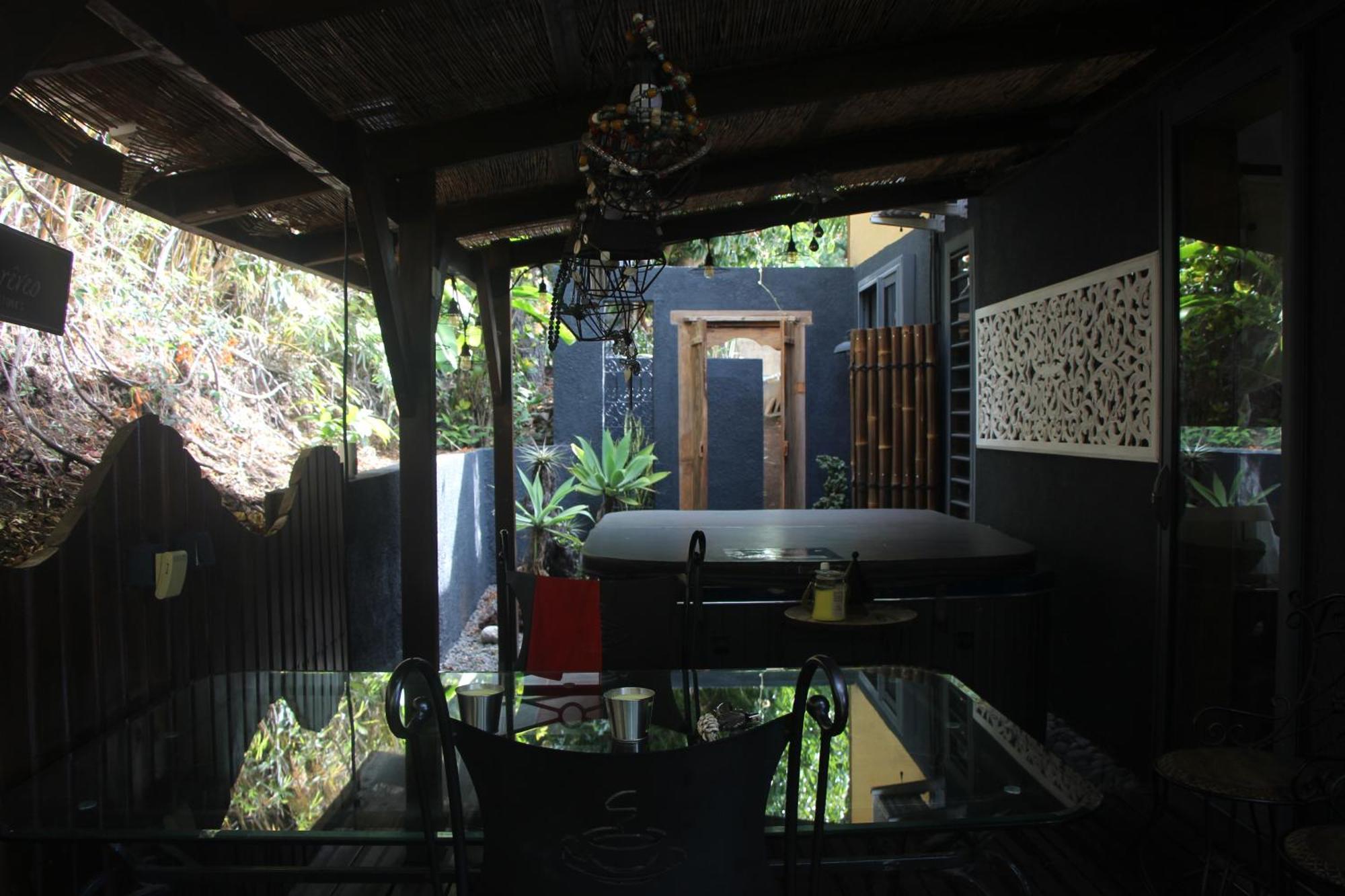 La Liane De Jade 974-Lodge Le Palissandre - Jacuzzi Privatif - Piscine Chauffee Le Bois de Nefles  Экстерьер фото